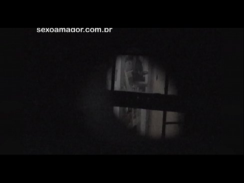 ❤️ Blondie ichi bo'sh g'ishtlar orqasida yashiringan qo'shni voyeur tomonidan yashirincha videoga tushadi Sifatli jinsiy aloqa uz.porno-filmy.ru ❌
