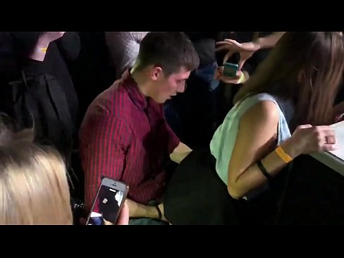 ❤️ Rus tungi klubida haqiqiy jinsiy aloqa. 18 yoshli rus qizi anus va qin ichida tungi klubda sikishdi Sifatli jinsiy aloqa uz.porno-filmy.ru ❌